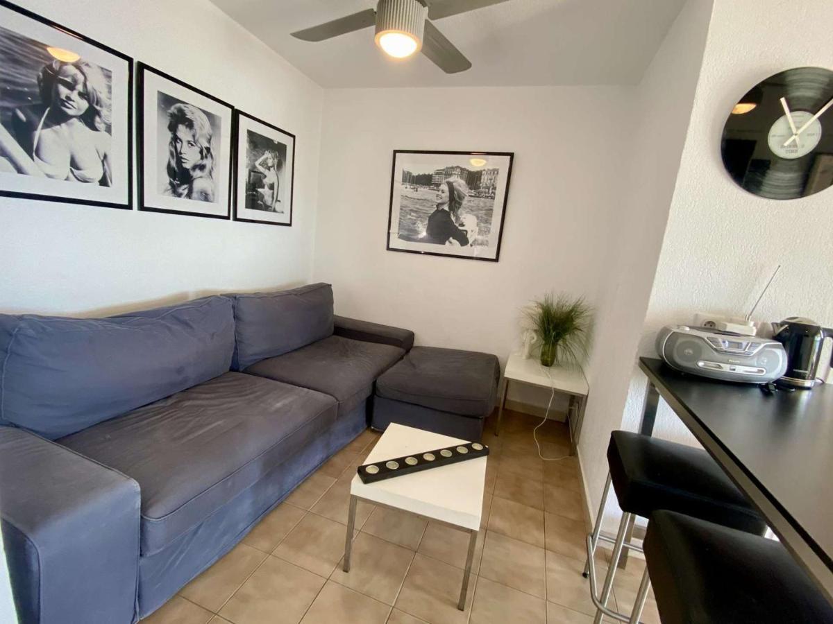 Superbe Apt 2P Front De Mer Pour 4 Pers Avec Terrasse - Cavalaire-Sur-Mer - Fr-1-226B-162 Εξωτερικό φωτογραφία